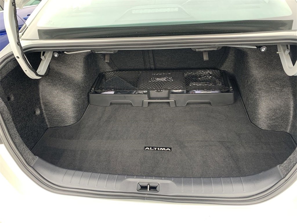 Used 2024 Nissan Altima 2.5 SR w/ SR Premium Package image 25