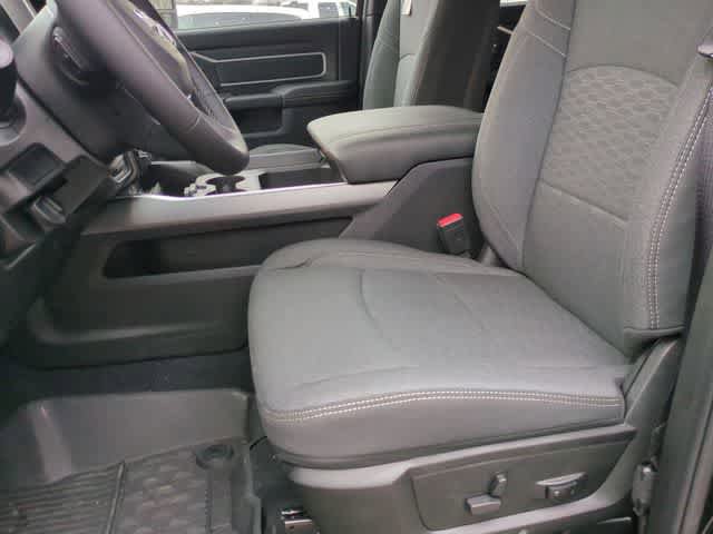 New 2026 RAM 2500 Big Horn AWD/4WD image 16