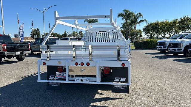 New 2025 Ford F550 2WD Regular Cab Super Duty image 5
