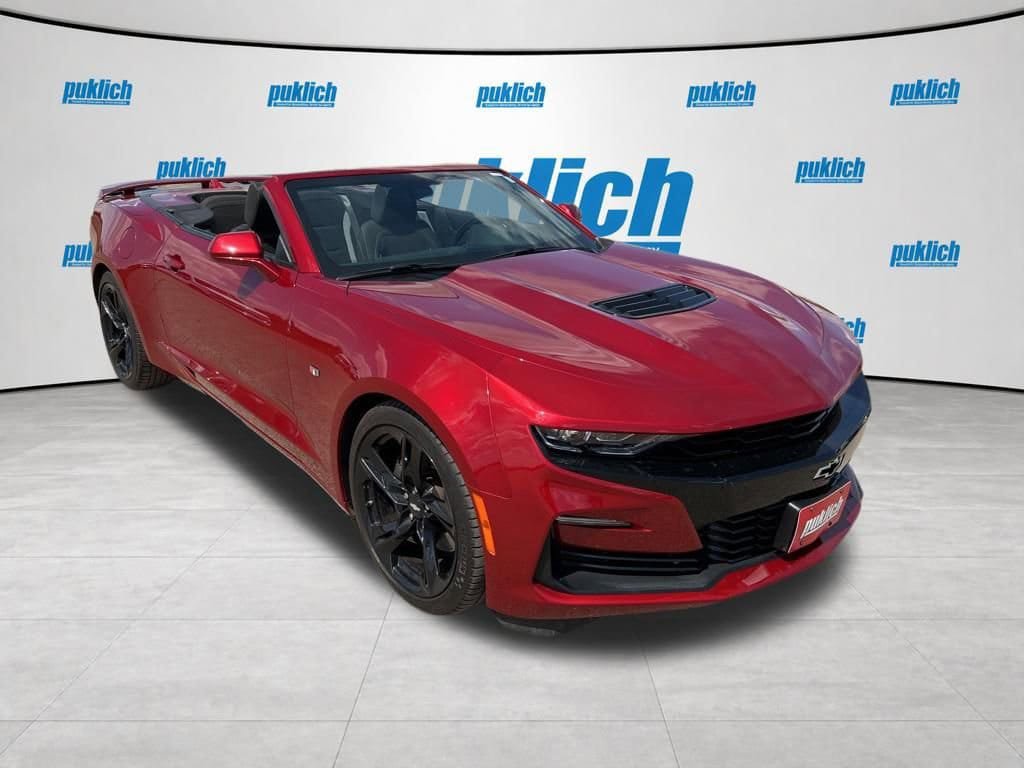 Certified 2019 Chevrolet Camaro SS RWD image 3