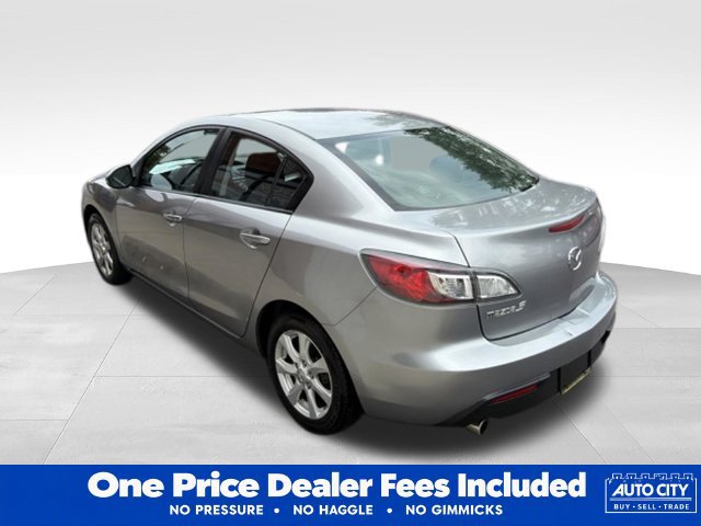 Used 2010 MAZDA MAZDA3 i Touring FWD image 5
