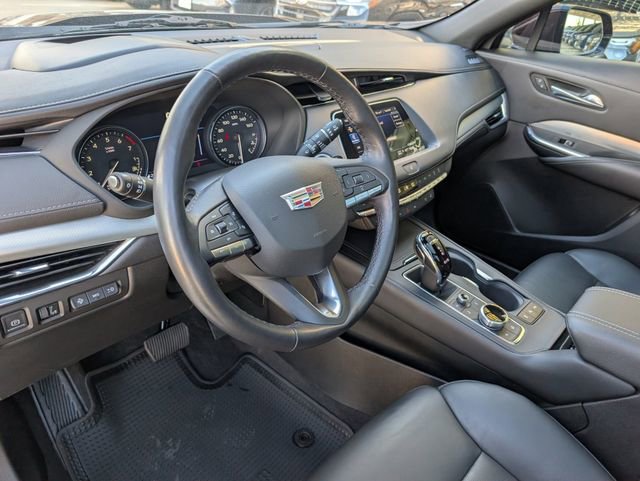 Used 2023 Cadillac XT4 Premium Luxury w/ Technology Package image 9