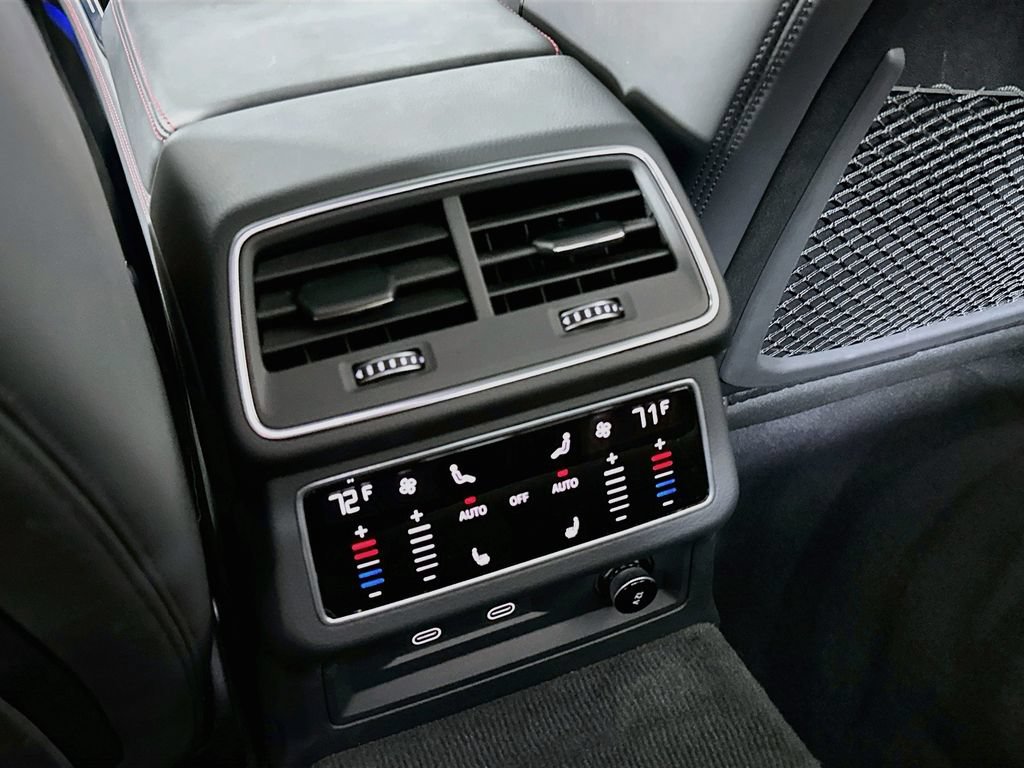 Used 2025 Audi S6 Prestige w/ Prestige Package AWD/4WD image 27