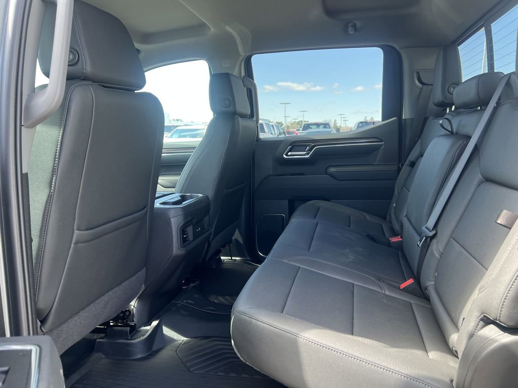 New 2026 Chevrolet Silverado 1500 LT Trail Boss image 9