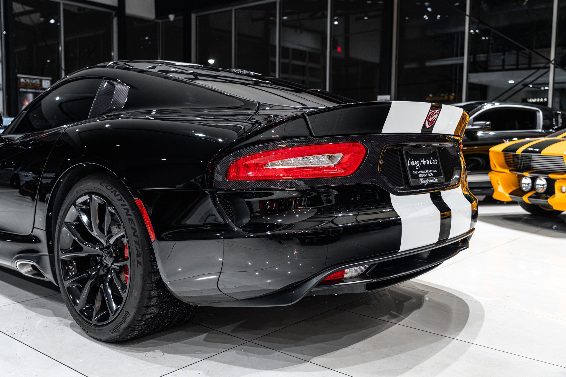 Used 2014 SRT Viper GTS w/ GTS Laguna Interior Package image 38