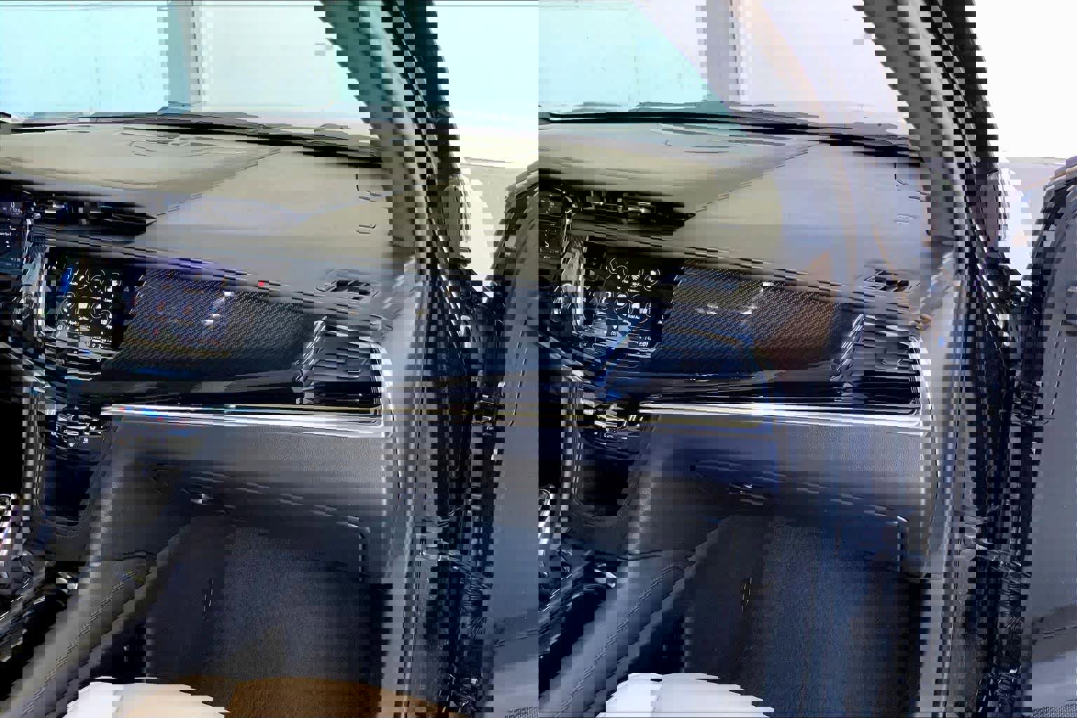 Used 2021 Cadillac XT6 Sport AWD/4WD image 19