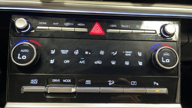 Used 2024 Hyundai Santa Fe Calligraphy AWD/4WD image 18