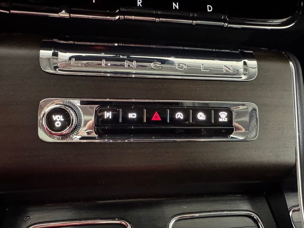 Used 2025 Lincoln Aviator Reserve w/ Illumination Package AWD/4WD image 50