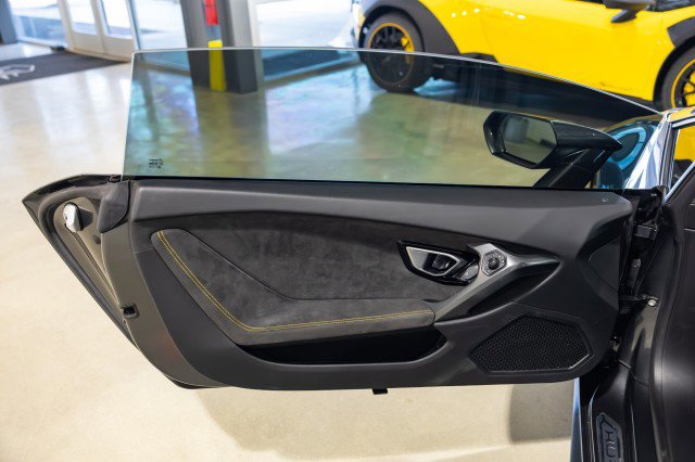 Used 2016 Lamborghini Huracan LP 580-2 image 23