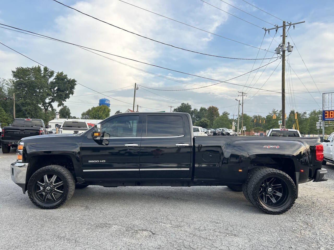 Used 2016 Chevrolet Silverado 3500 LTZ w/ Duramax Plus Package AWD/4WD image 10