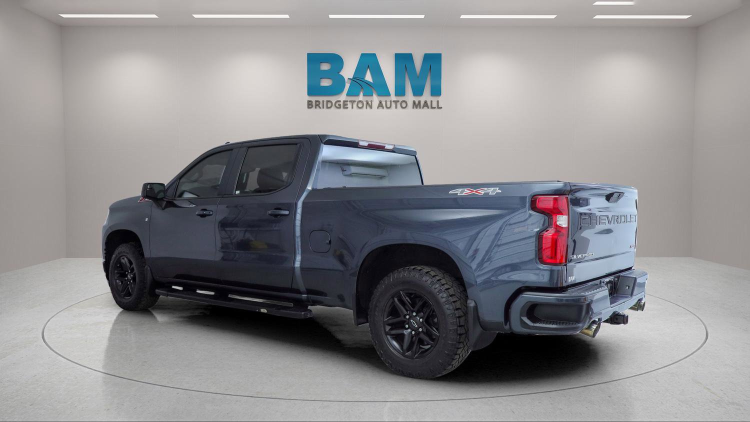 Used 2020 Chevrolet Silverado 1500 RST AWD/4WD image 5