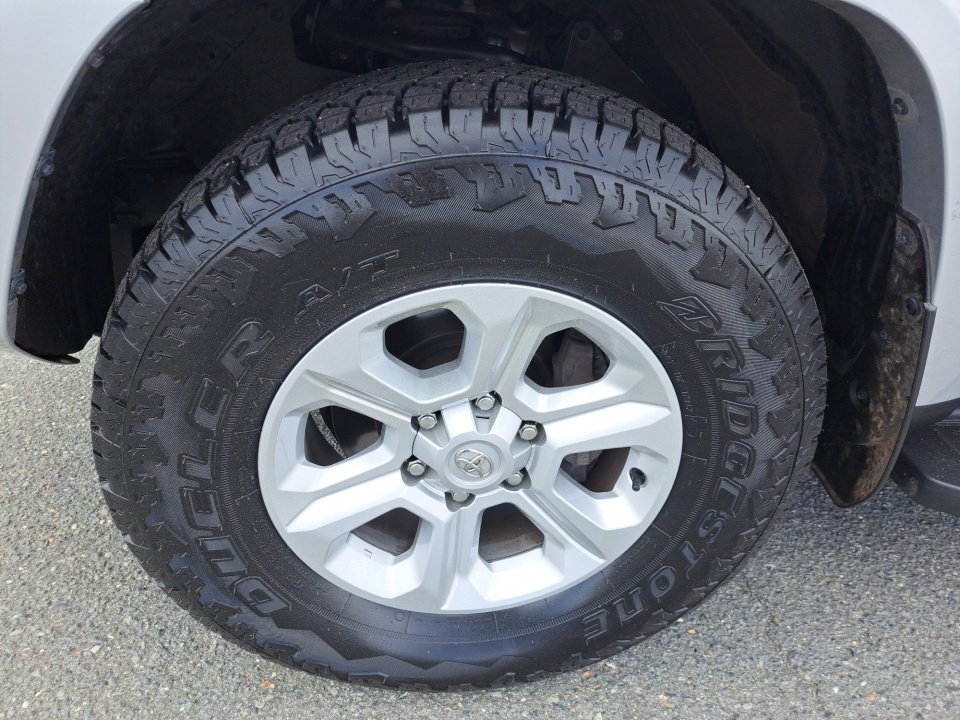 Used 2023 Toyota 4Runner SR5 Premium AWD/4WD image 26