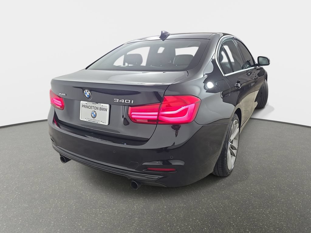 Used 2016 BMW 340i xDrive Sedan AWD/4WD image 38