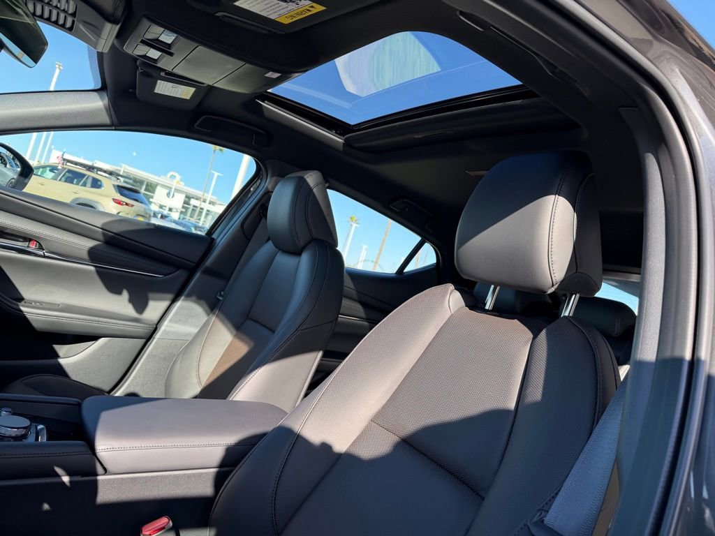 New 2026 MAZDA MAZDA3 2.5 S Hatchback w/ Premium Pkg image 17