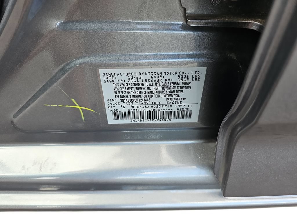 Used 2024 Nissan Sentra SV FWD image 31