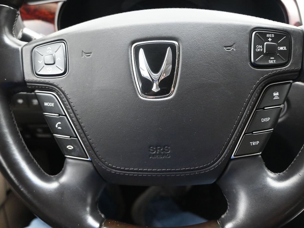 Used 2012 Hyundai Equus Signature image 21