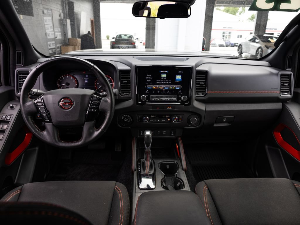 Used 2023 Nissan Frontier PRO-4X w/ Pro Convenience Package AWD/4WD image 20
