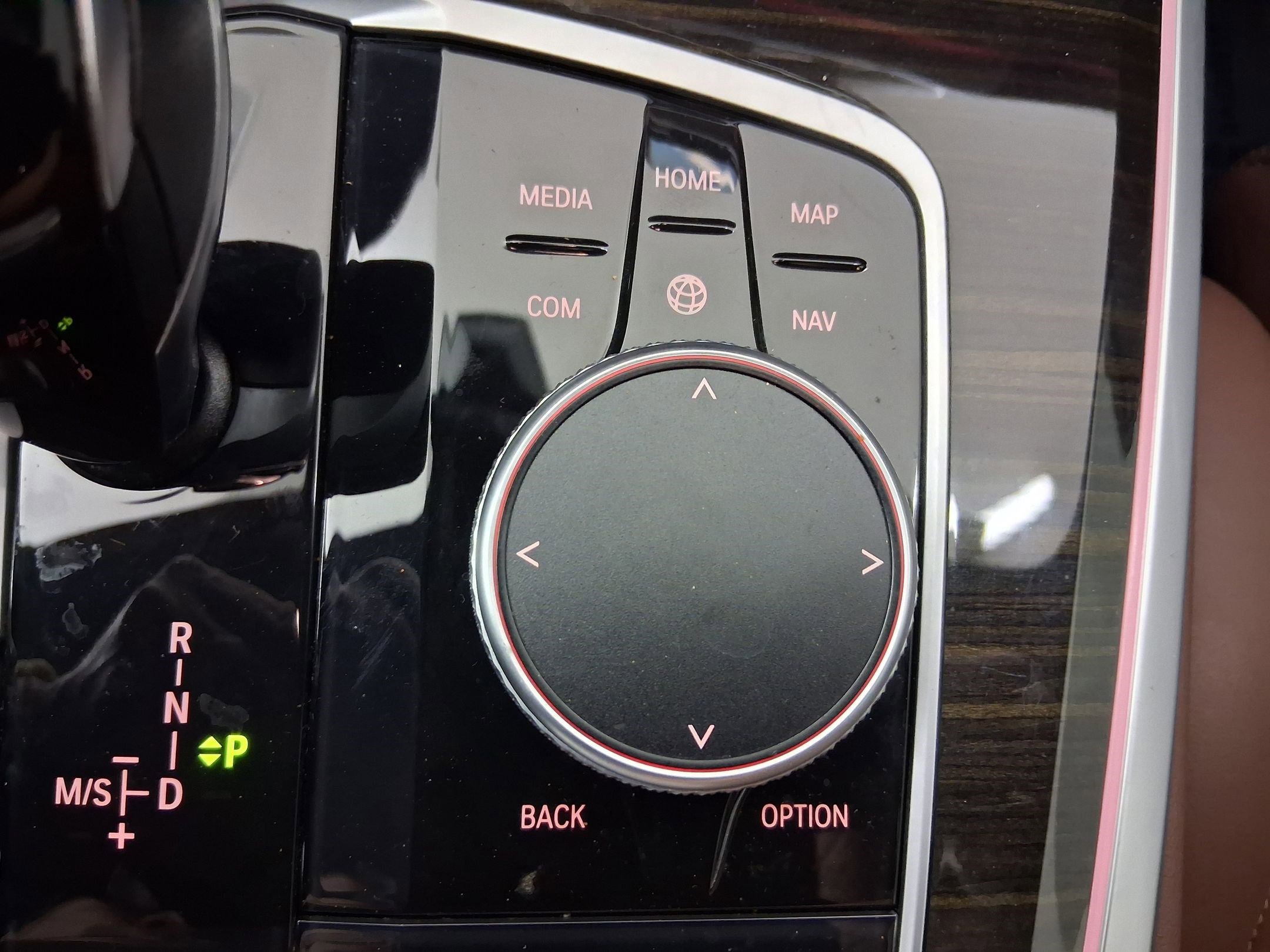 Used 2023 BMW X5 sDrive40i w/ Climate Comfort Package image 18