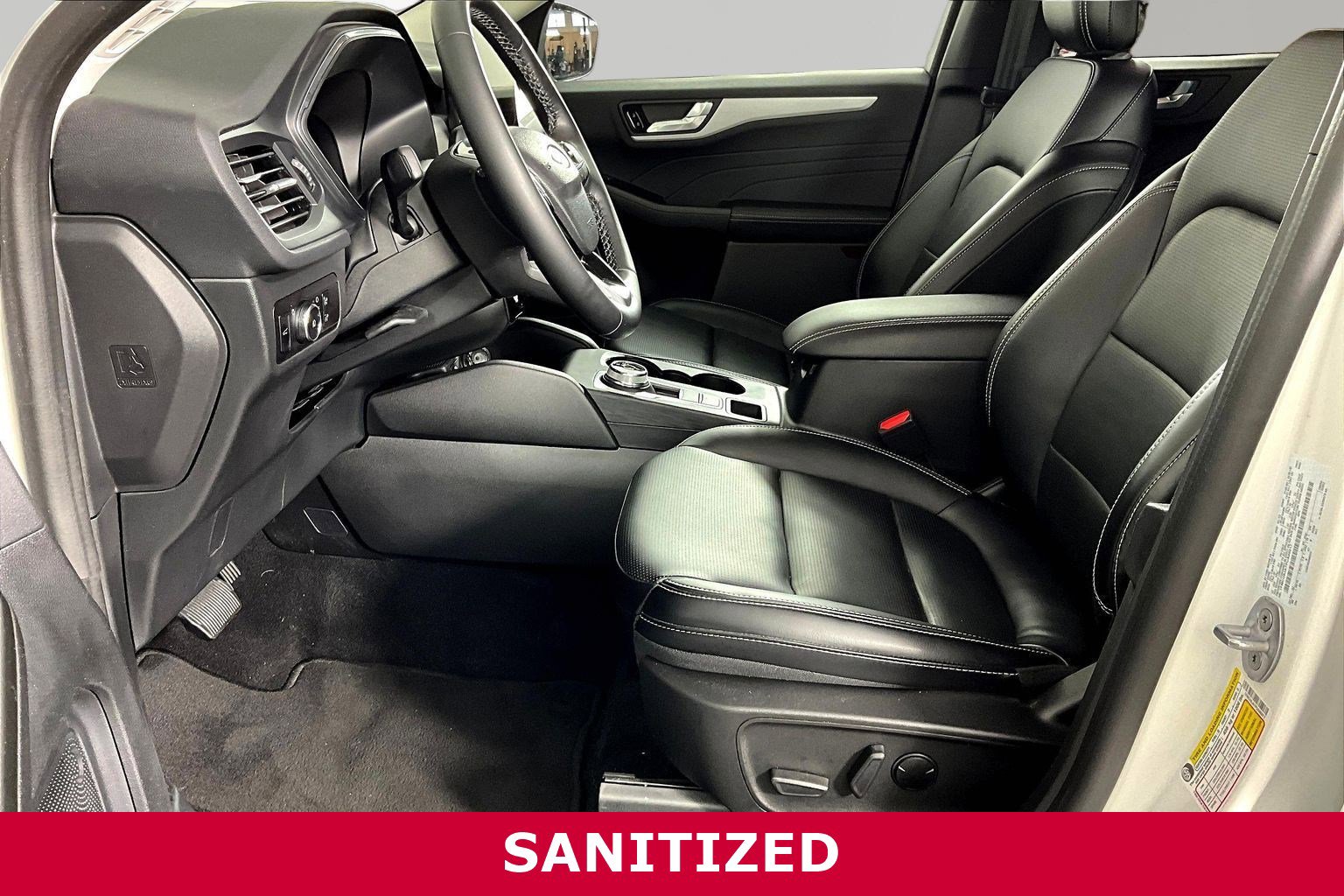 Used 2023 Ford Escape Platinum AWD/4WD image 19
