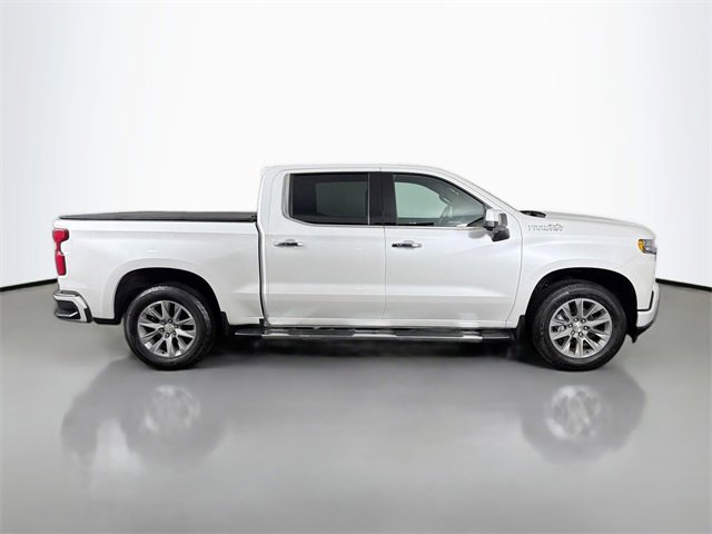 Used 2021 Chevrolet Silverado 1500 High Country w/ Technology Package image 4