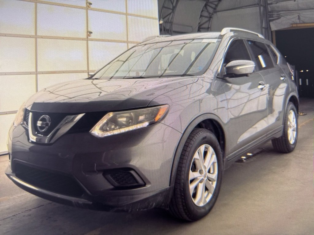 Used 2015 Nissan Rogue SV w/ SV Premium Package