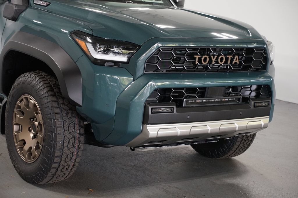 New 2026 Toyota 4Runner Trailhunter AWD/4WD image 4
