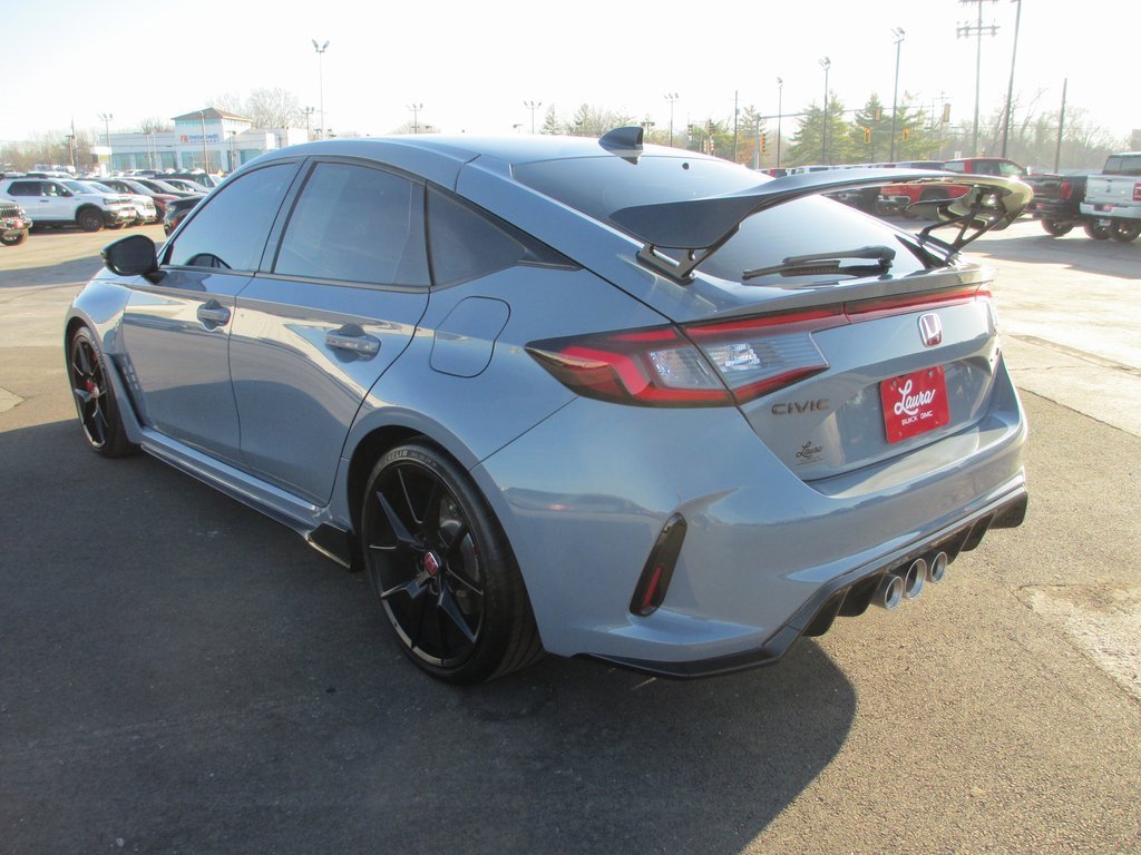 Used 2024 Honda Civic Type R image 6