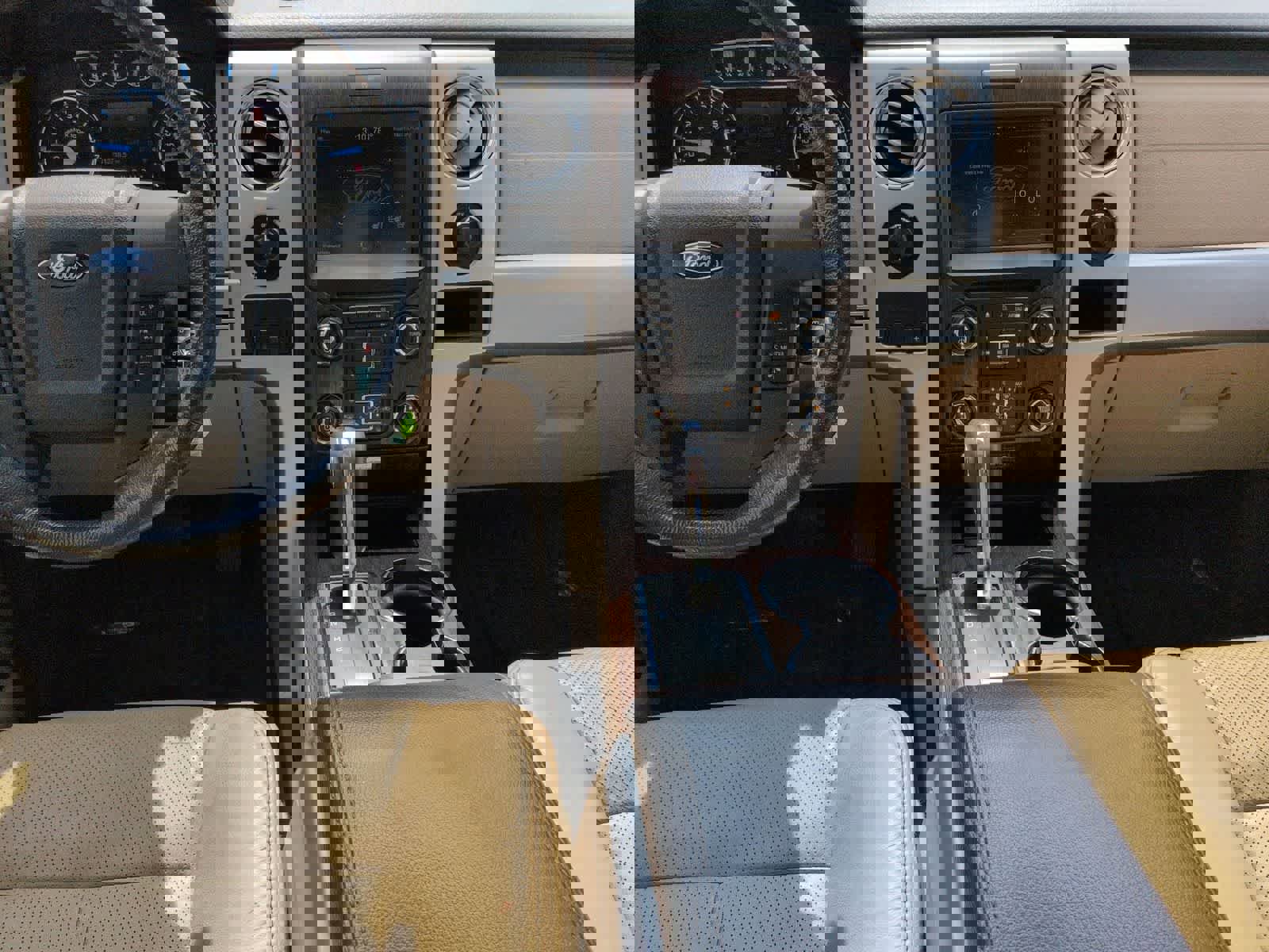 Used 2013 Ford F150 Lariat w/ Luxury Equipment Group RWD image 13