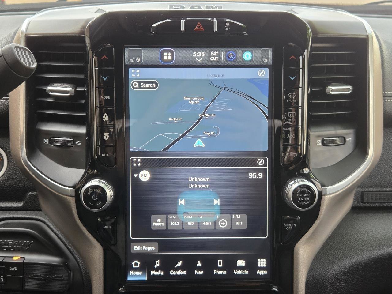 Used 2024 RAM 2500 Laramie w/ Snow Chief Group image 22