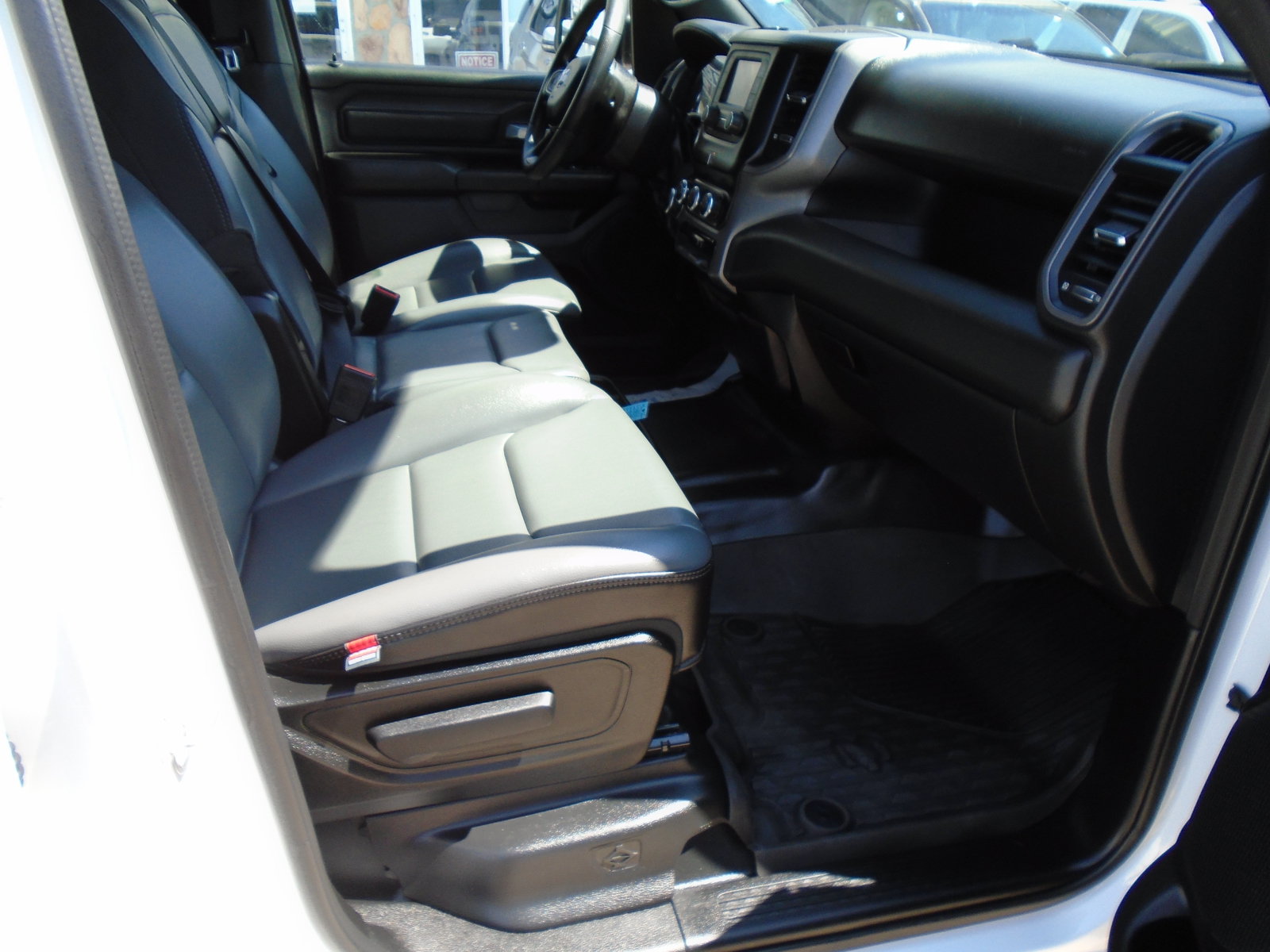 Used 2022 RAM 1500 Tradesman w/ Level 1 Safety Group AWD/4WD image 12