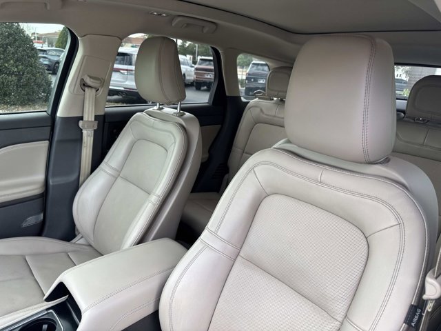 Certified 2022 Lincoln Corsair Reserve w/ Equipment Group 201A image 15