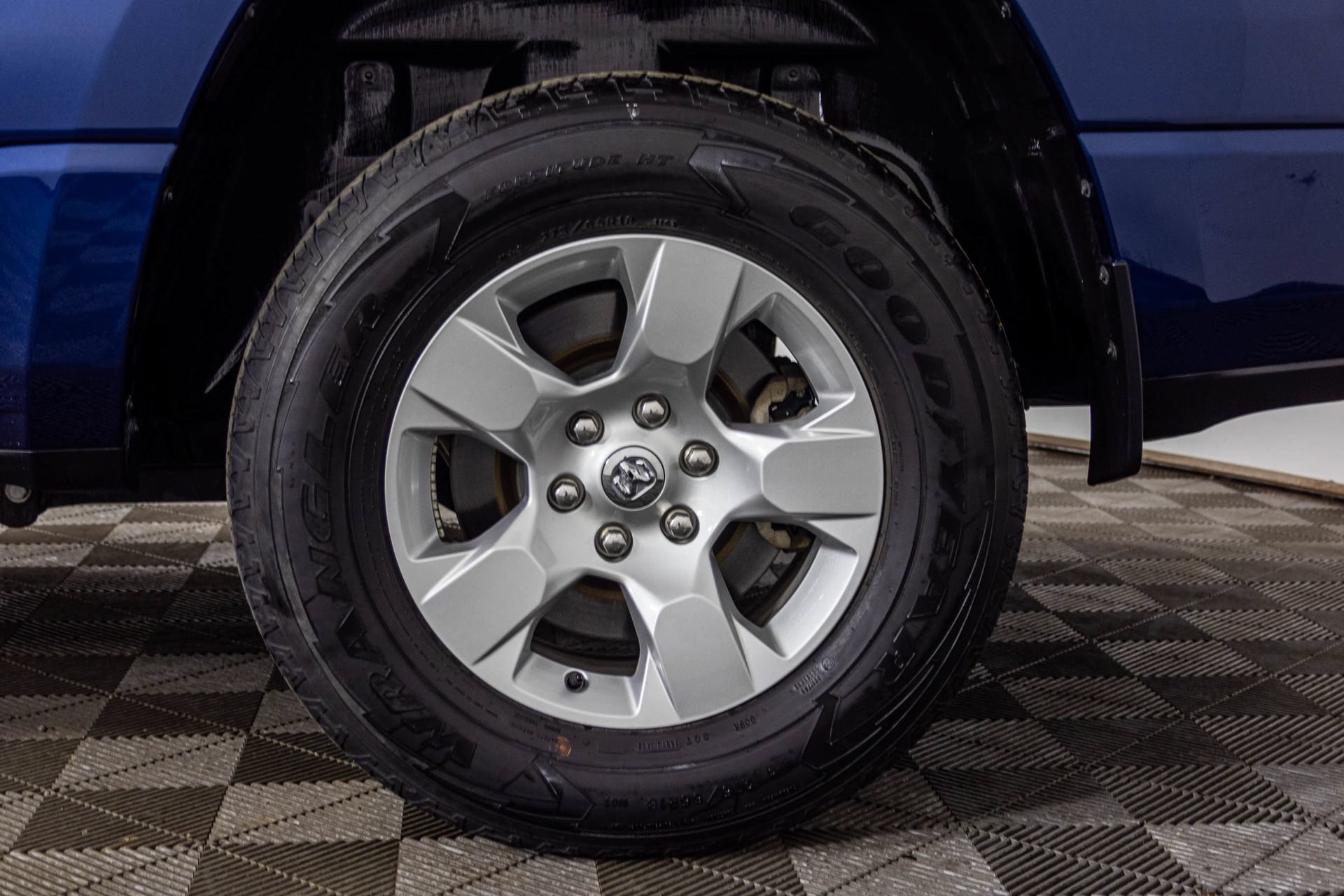 Used 2023 RAM 1500 Big Horn AWD/4WD image 54