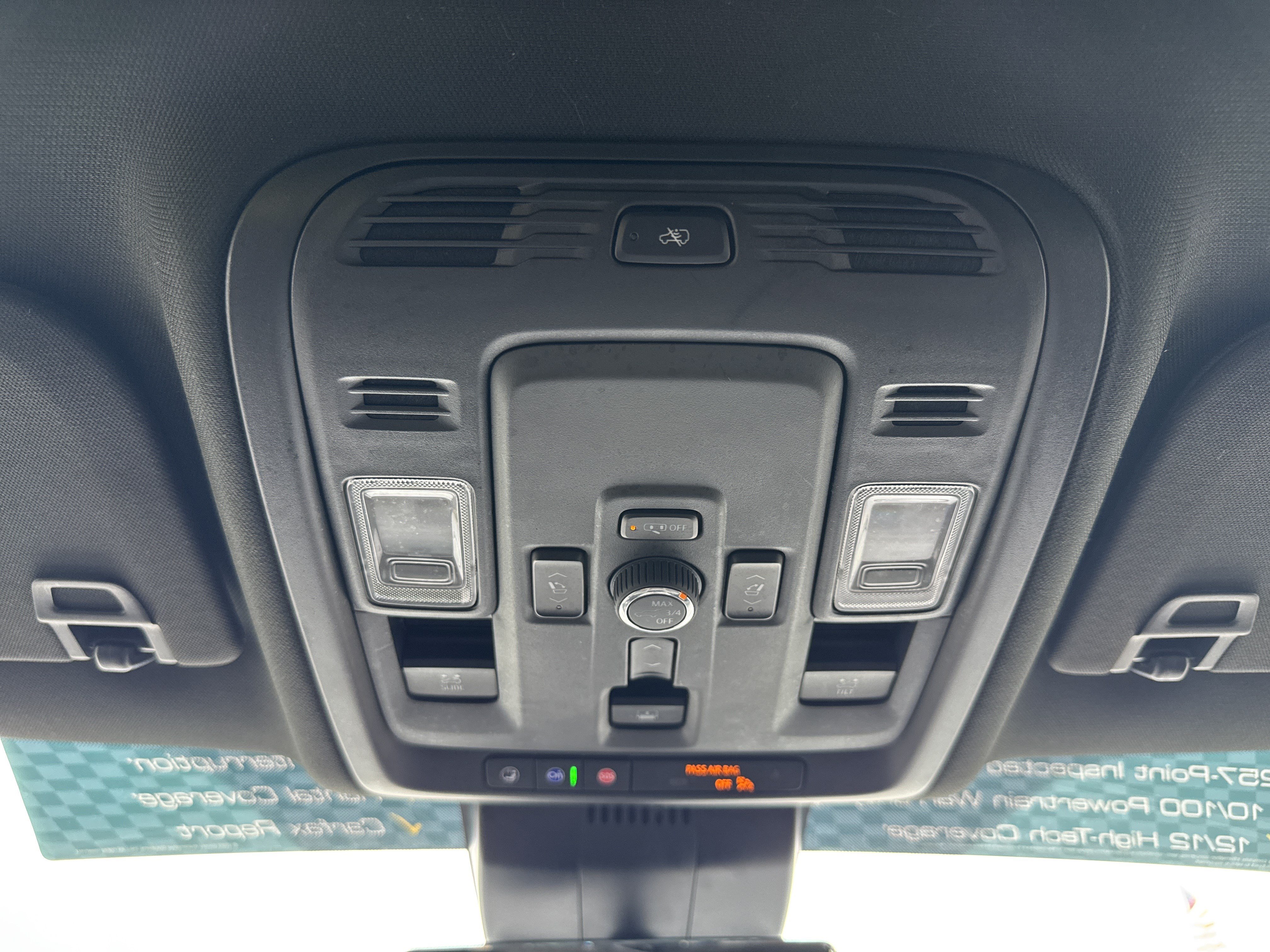 Used 2025 GMC Yukon AT4 Ultimate AWD/4WD image 28