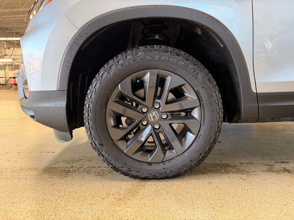 New 2026 Honda Ridgeline Sport image 17