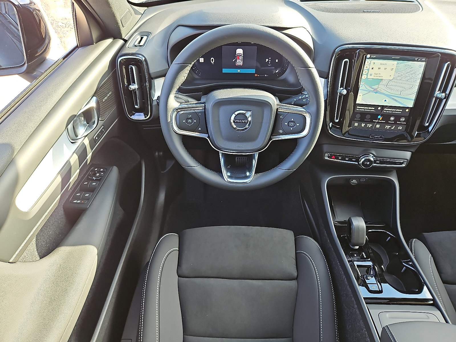 New 2026 Volvo XC40 B5 Ultra w/ Protection Package Premier AWD/4WD image 9