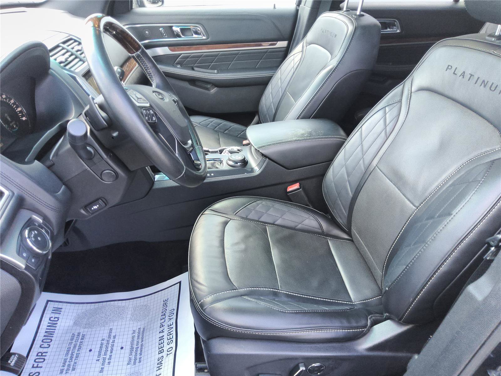 Used 2017 Ford Explorer Platinum image 15