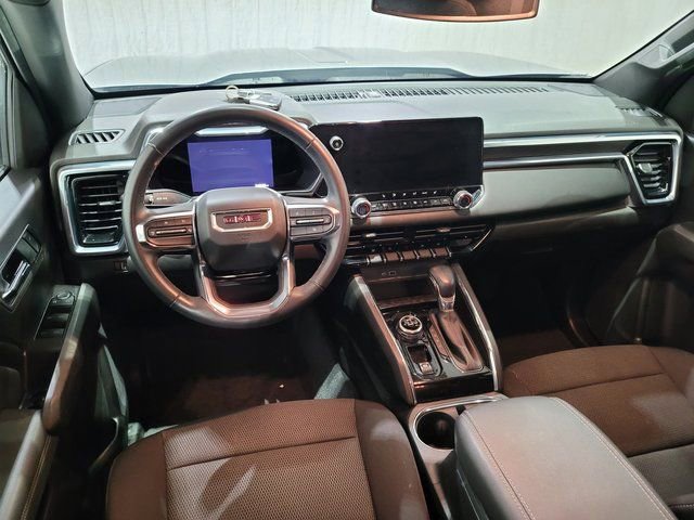 Used 2023 GMC Canyon Elevation w/ Convenience Package image 4