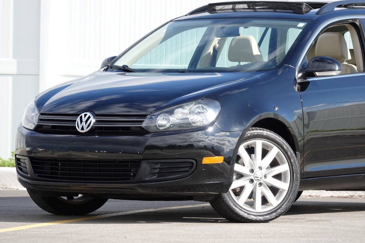 Used 2012 Volkswagen Jetta TDI FWD image 2