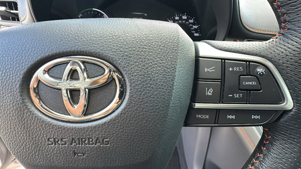 Used 2021 Toyota Sienna XSE image 20