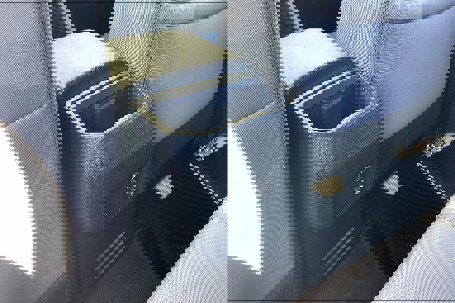 Used 2024 Toyota Tacoma SR5 image 39