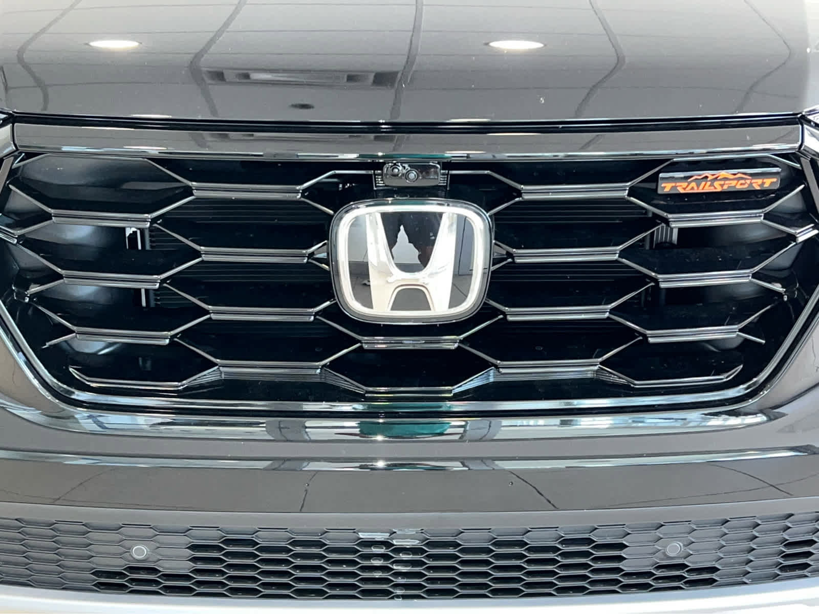 New 2025 Honda Pilot TrailSport image 4