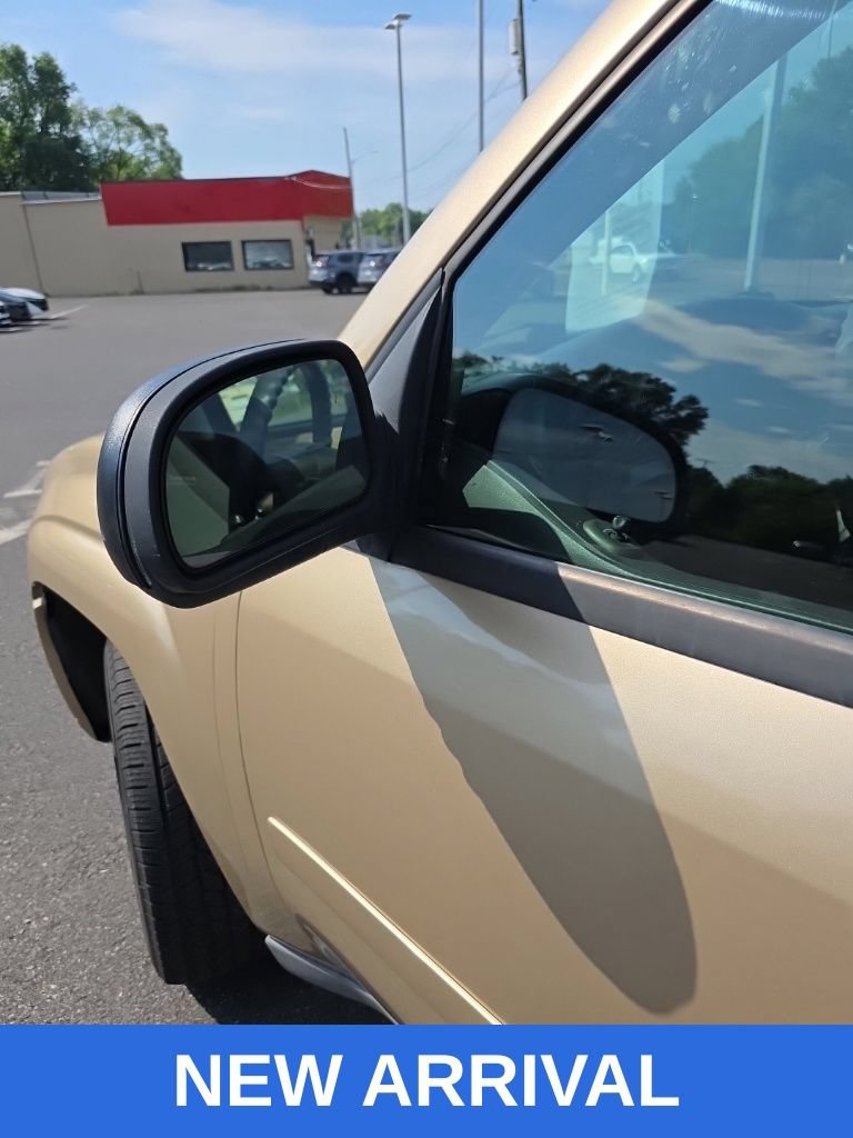 Used 2007 Chevrolet TrailBlazer LS AWD/4WD image 18