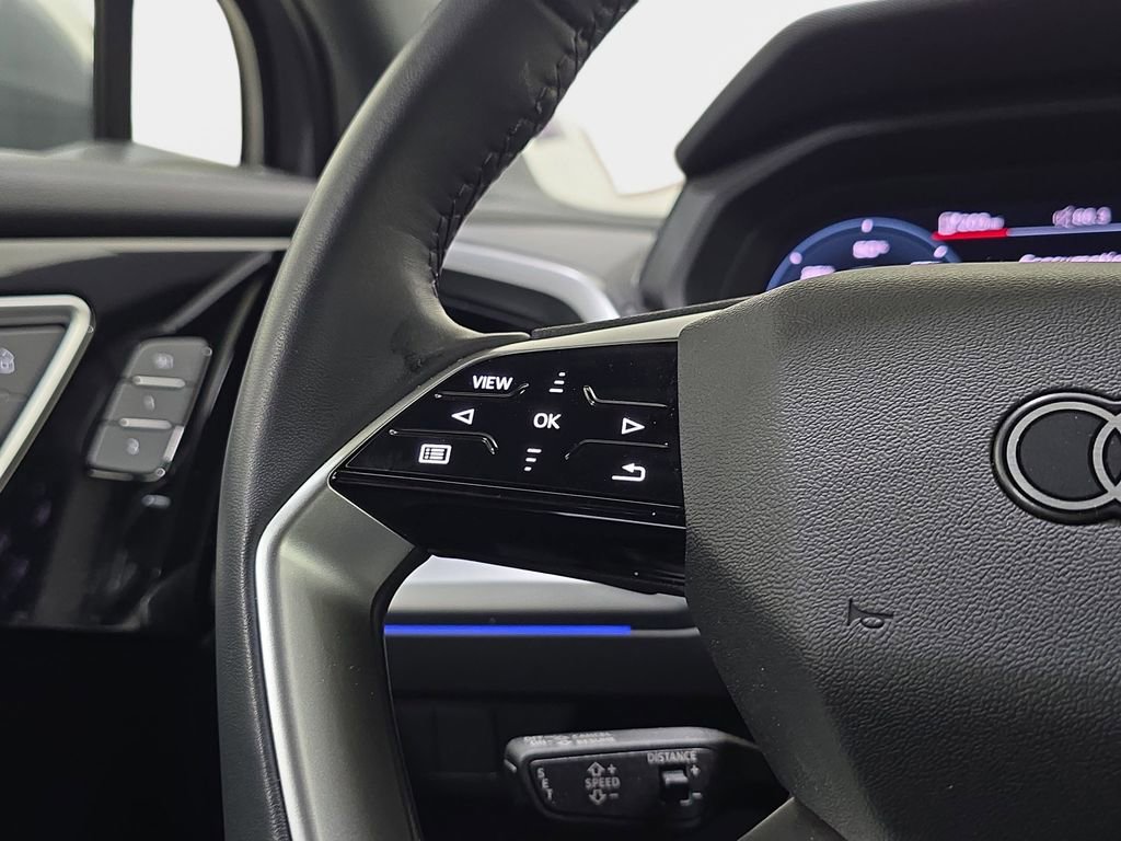 Used 2024 Audi Q4 e-tron Premium Plus w/ Premium Plus image 19