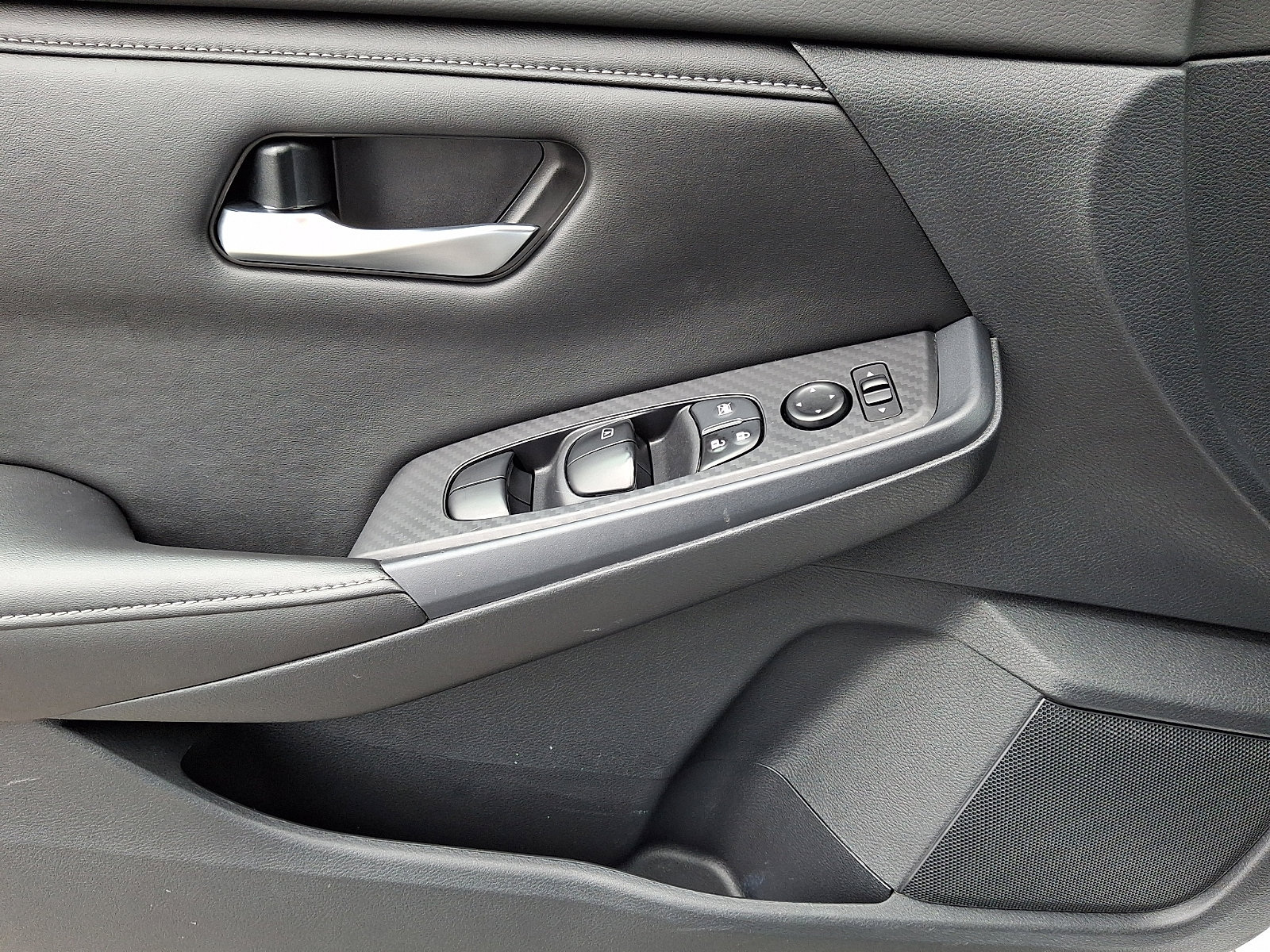 Used 2021 Nissan Sentra SV image 12