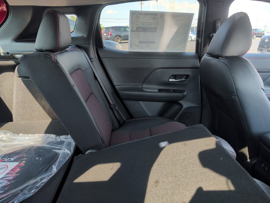 New 2026 Nissan Kicks SR w/ Cold Weather Package AWD/4WD image 28