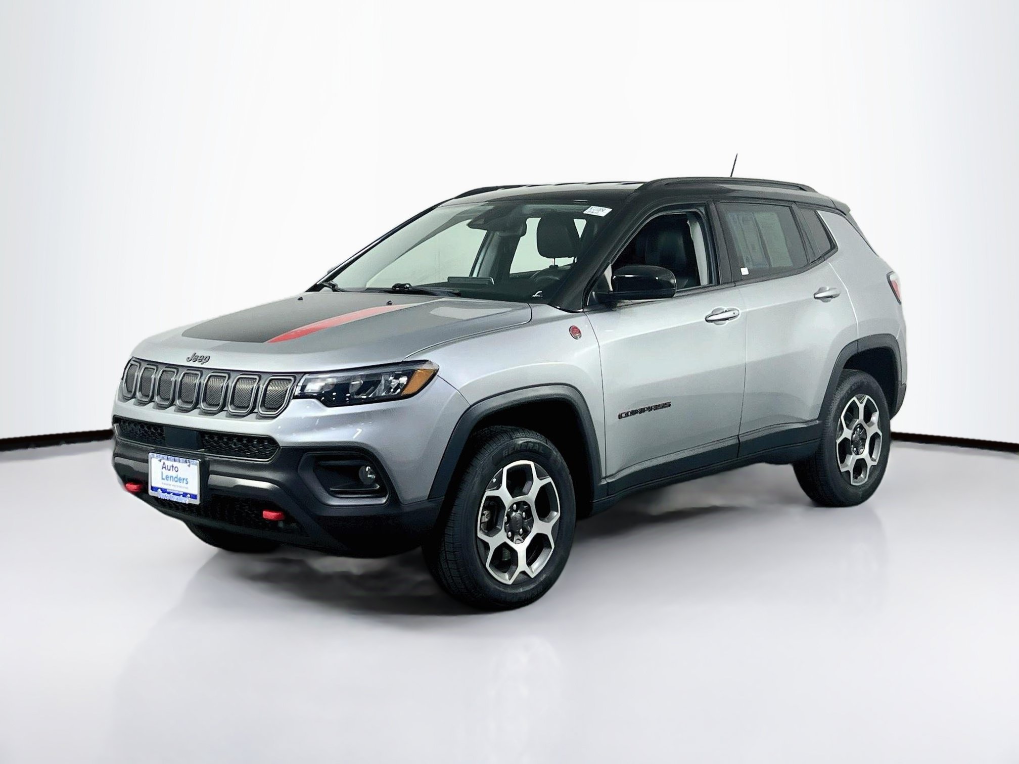 Used 2022 Jeep Compass Trailhawk AWD/4WD image 1
