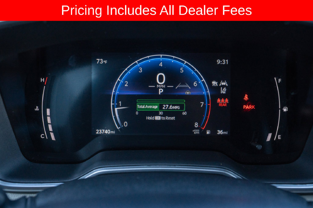 Used 2024 Toyota Corolla Cross XLE w/ Convenience Package AWD/4WD image 19