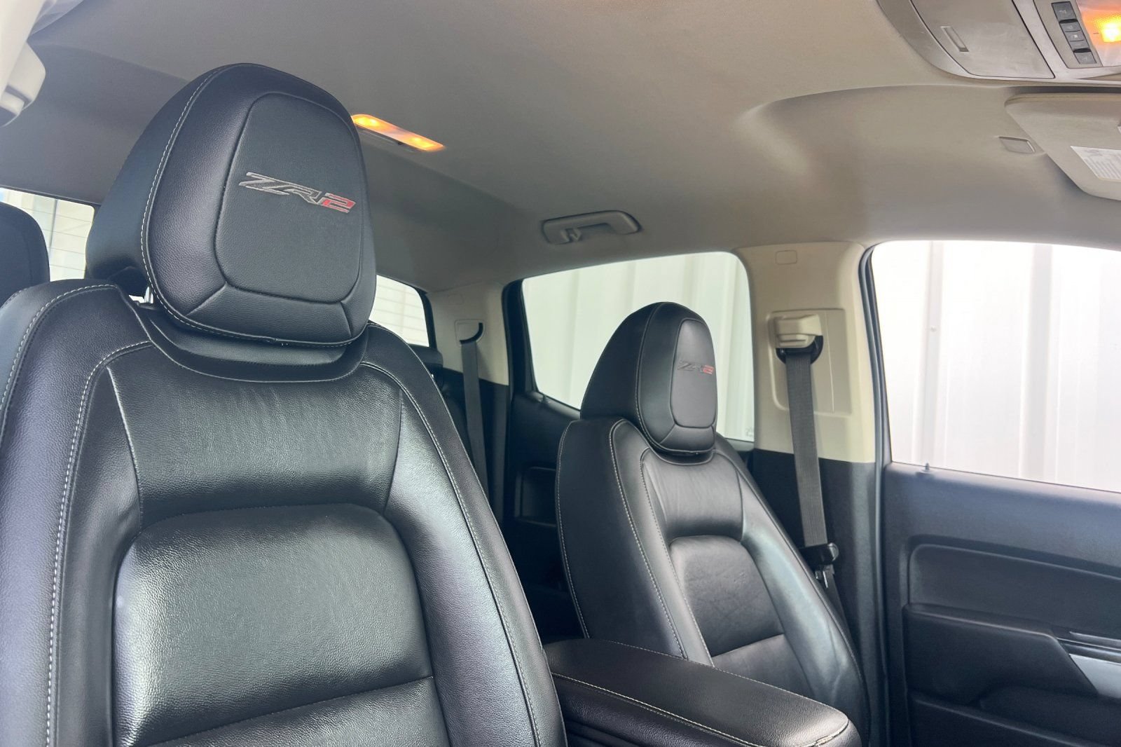 Used 2022 Chevrolet Colorado ZR2 w/ LPO, Door Decal Package AWD/4WD image 13