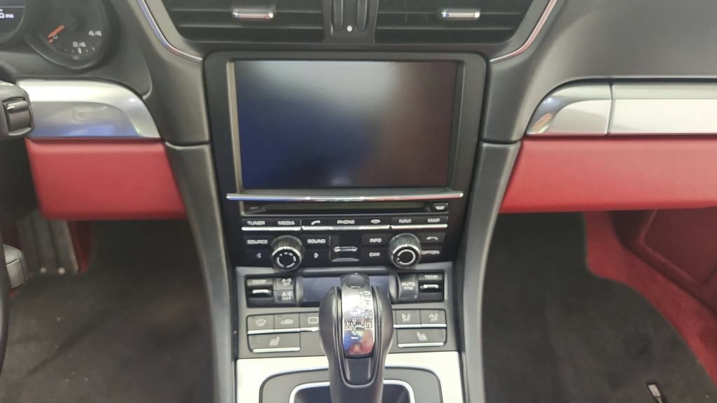 Used 2015 Porsche 911 Targa 4S AWD/4WD image 25