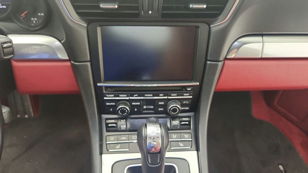 Used 2015 Porsche 911 Targa 4S AWD/4WD image 25